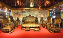 Chinese Redwood Sofa with Ding-shaped top (PRNewsFoto/China national center for financ)